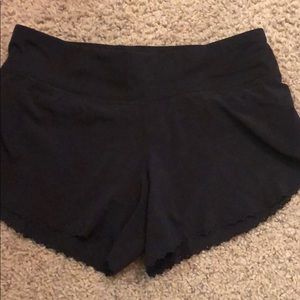 Lulu lemon size S shorts